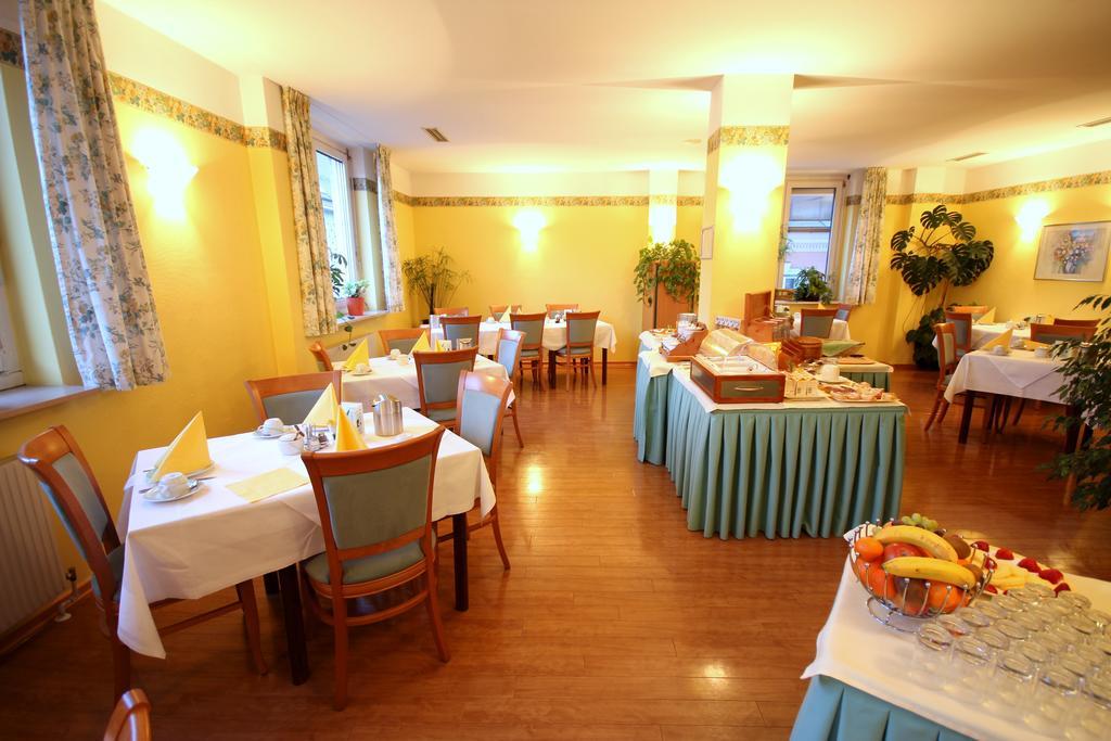 Carinthia Stadthotel Klagenfurt am Woerthersee Exterior foto
