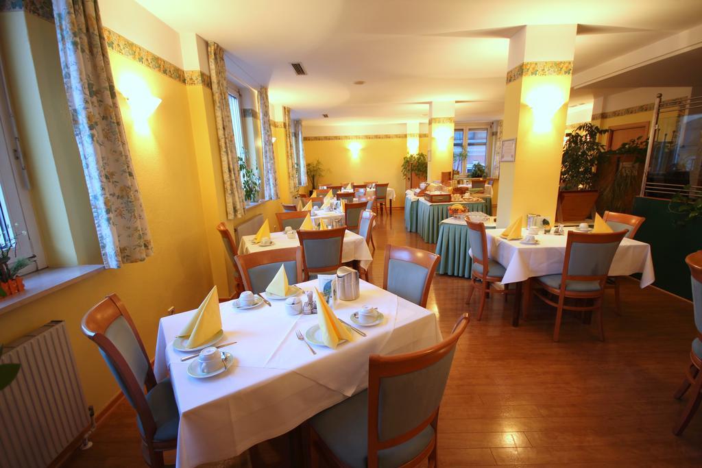 Carinthia Stadthotel Klagenfurt am Woerthersee Exterior foto